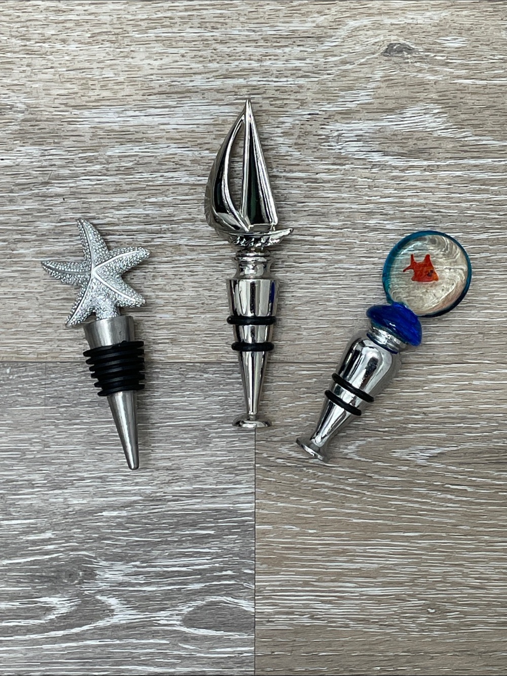 Set of 3 decorative beach / nautical wine bottle stoppers
